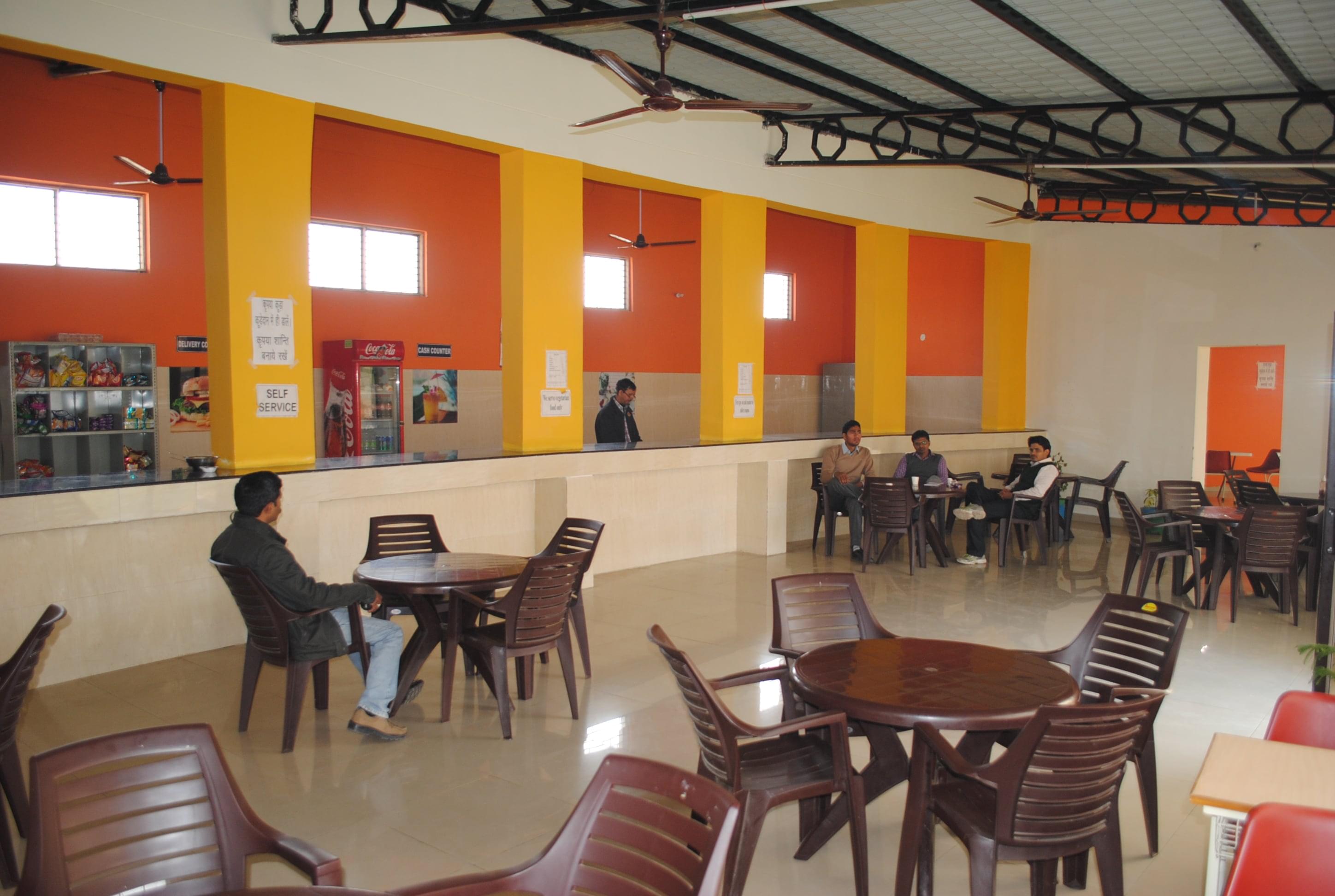 Eshan College of Engineering & Management Agra Cafetaria photo 3