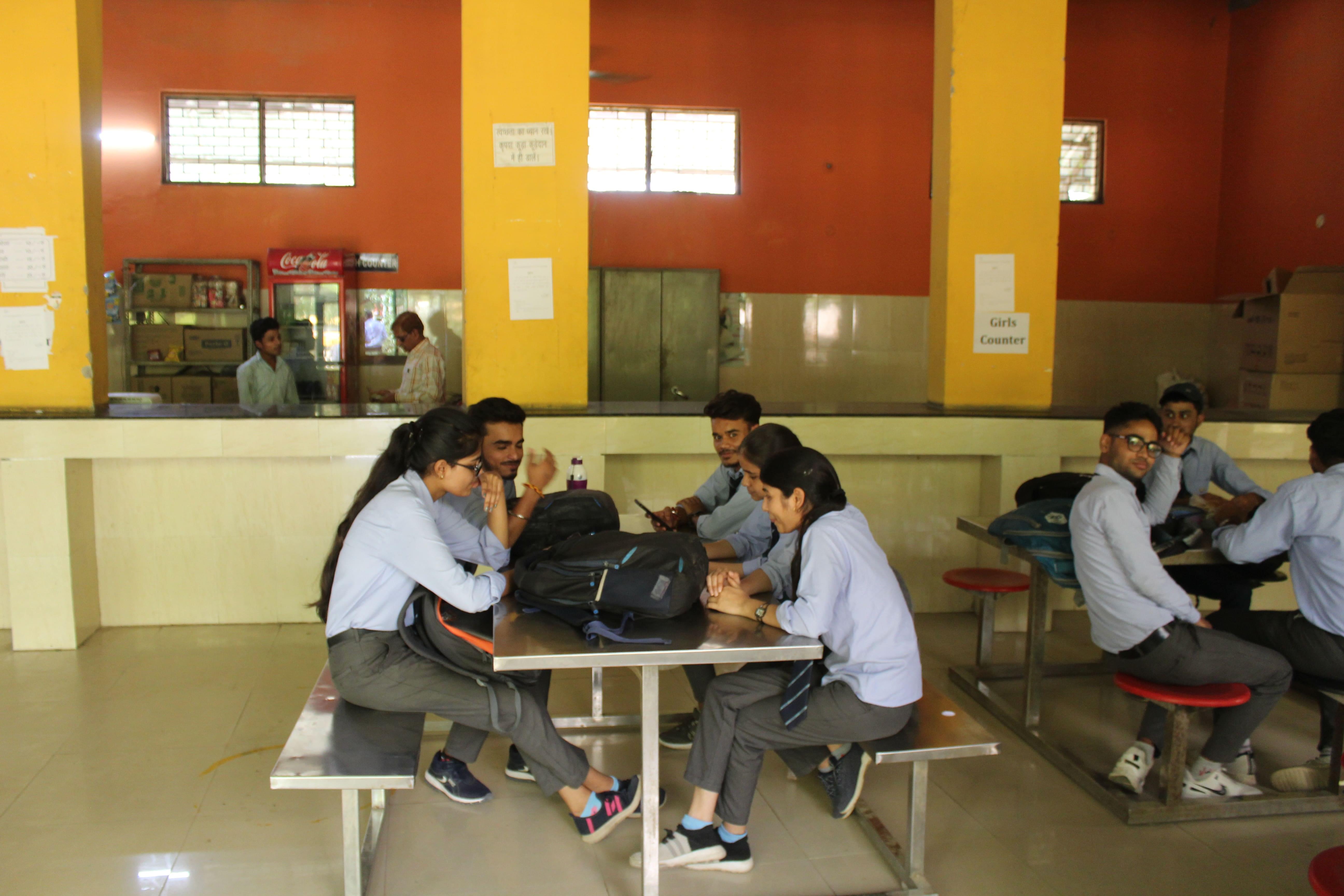 Eshan College of Engineering & Management Agra Cafetaria photo 5