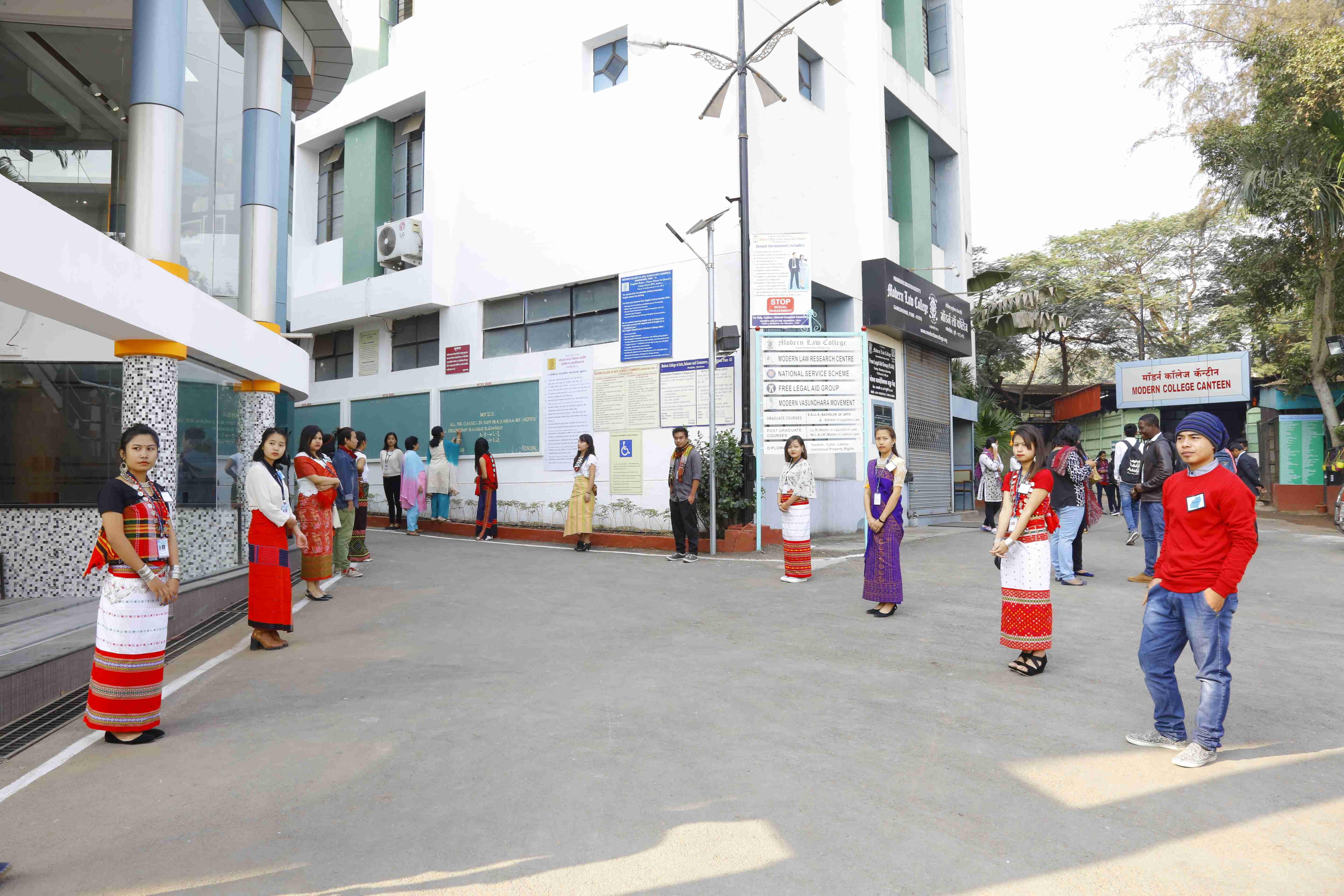 PES's Modern College of Arts, Science and Commerce Ganeshkhind Pune Extra Curriculars photo 6