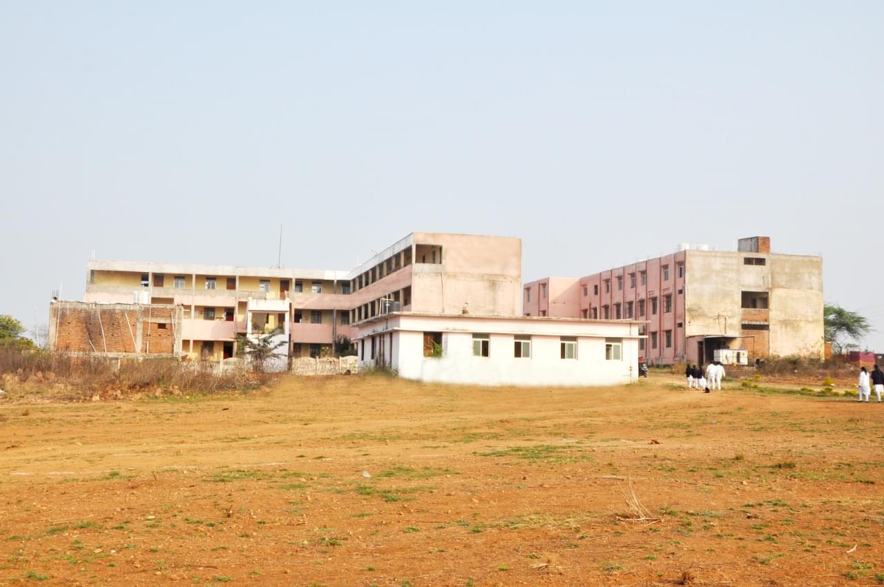 Dr. Krishna Gopal Dwivedi Ayurvedic Medical College and Hospital Jhansi College photo 3