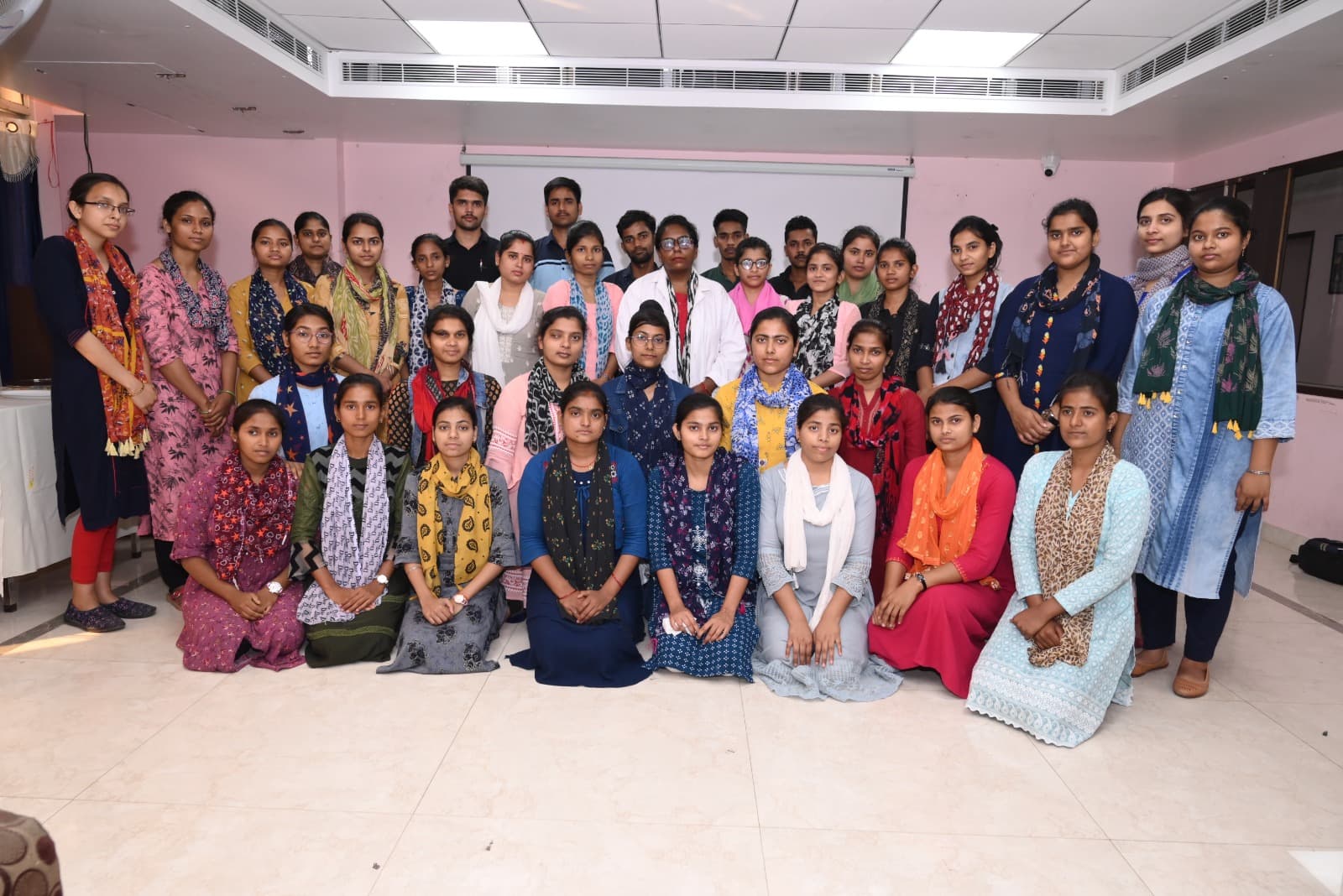 Savitri Nursing and Paramedical Institute Gorakhpur Campus photo 8