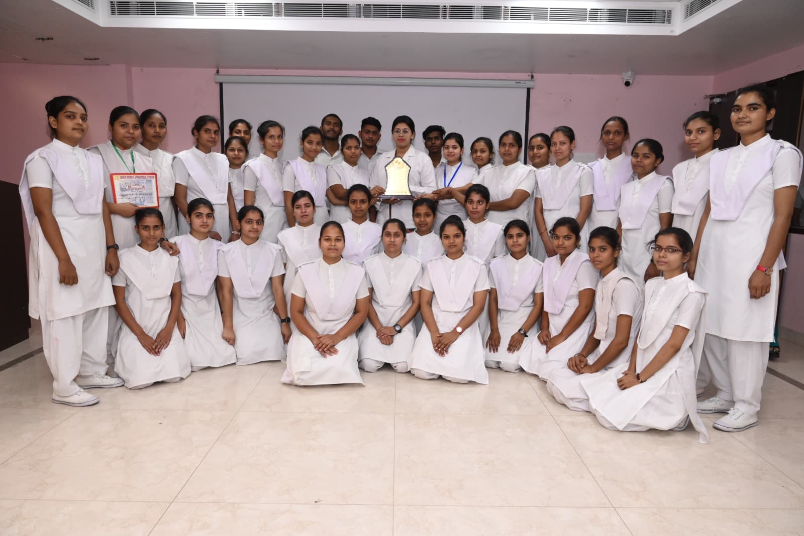 Savitri Nursing and Paramedical Institute Gorakhpur Campus photo 6