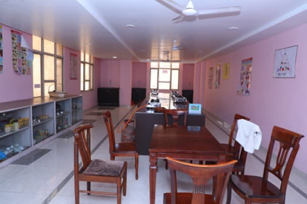 Savitri Nursing and Paramedical Institute Gorakhpur Campus Facilities photo 1