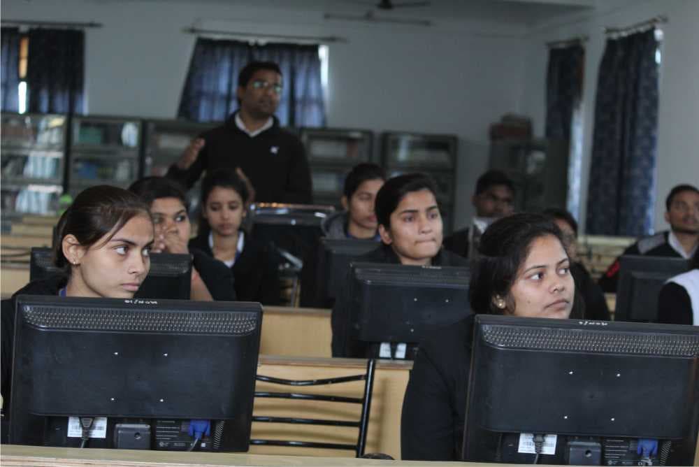 Abhinava Sewa Sansthan Mahavidyalaya Kanpur Infrastructure photo 11