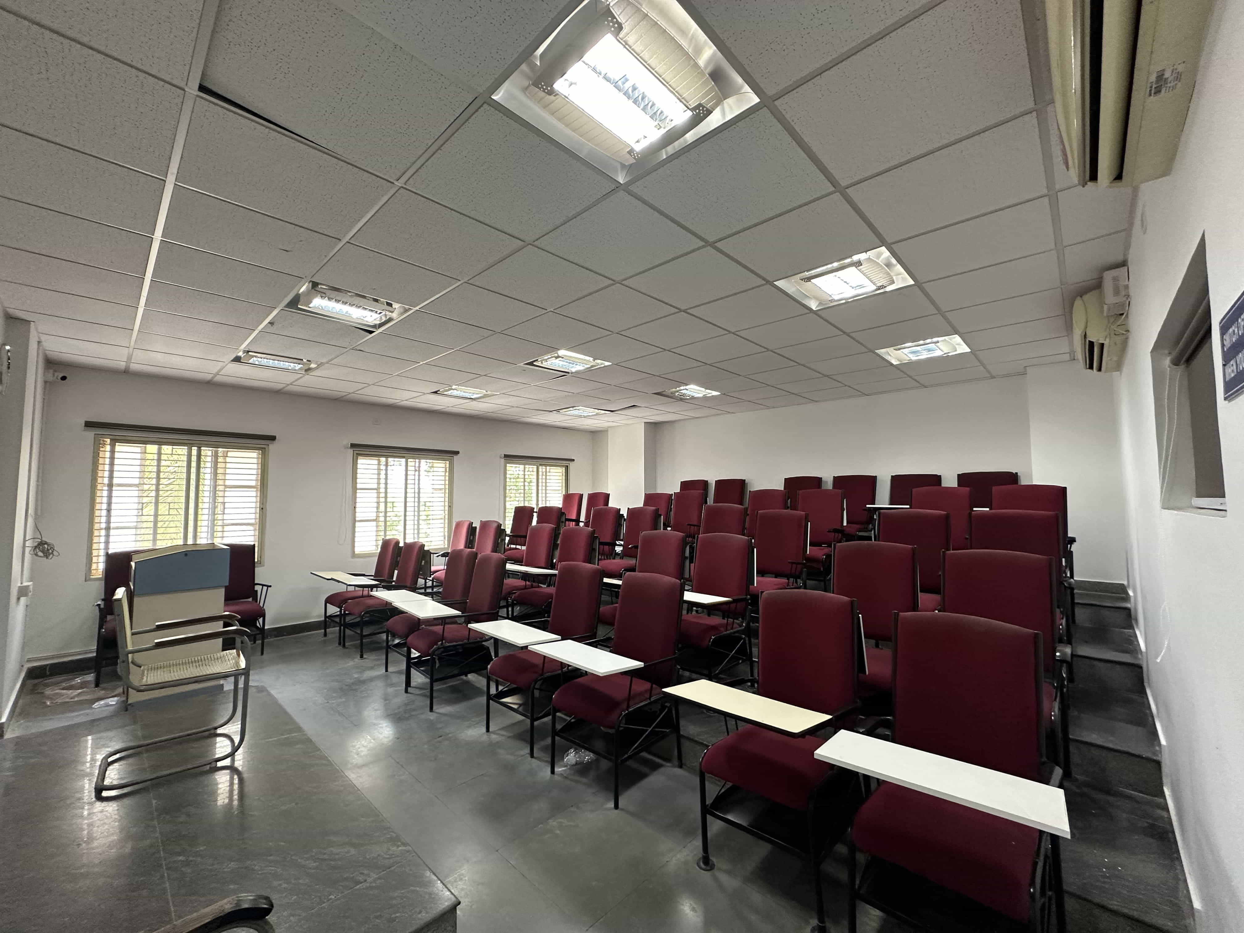 CB Bhandari Jain College Bangalore Campus photo 12