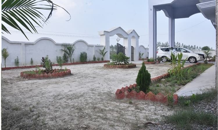 Shri Chintamani Smarak Law College Amethi Campus photo 11