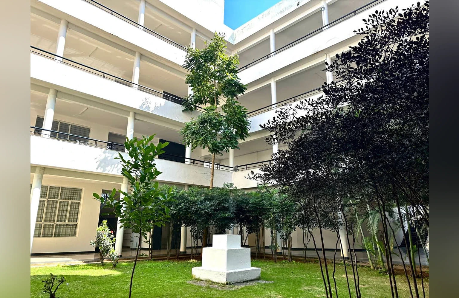 Sri Siddhartha Institute of Medical Sciences & Research Centre Nelamangala Facility photo 1