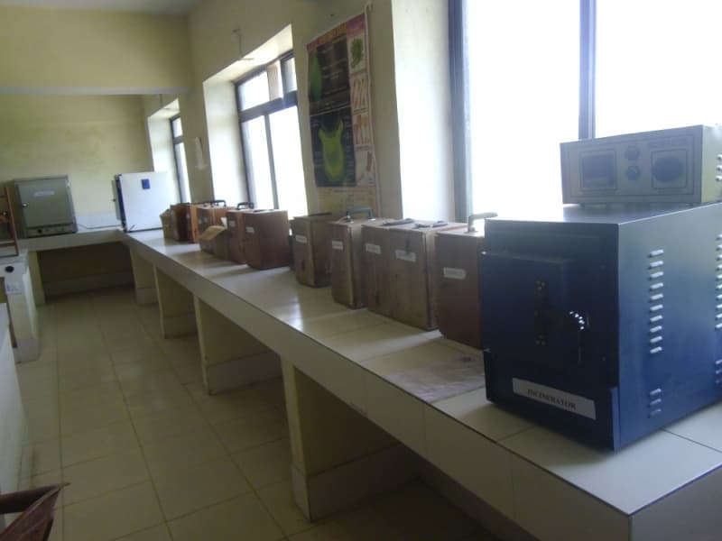 Kunwar Haribansh Singh College of Pharmacy Jaunpur LABS photo 18