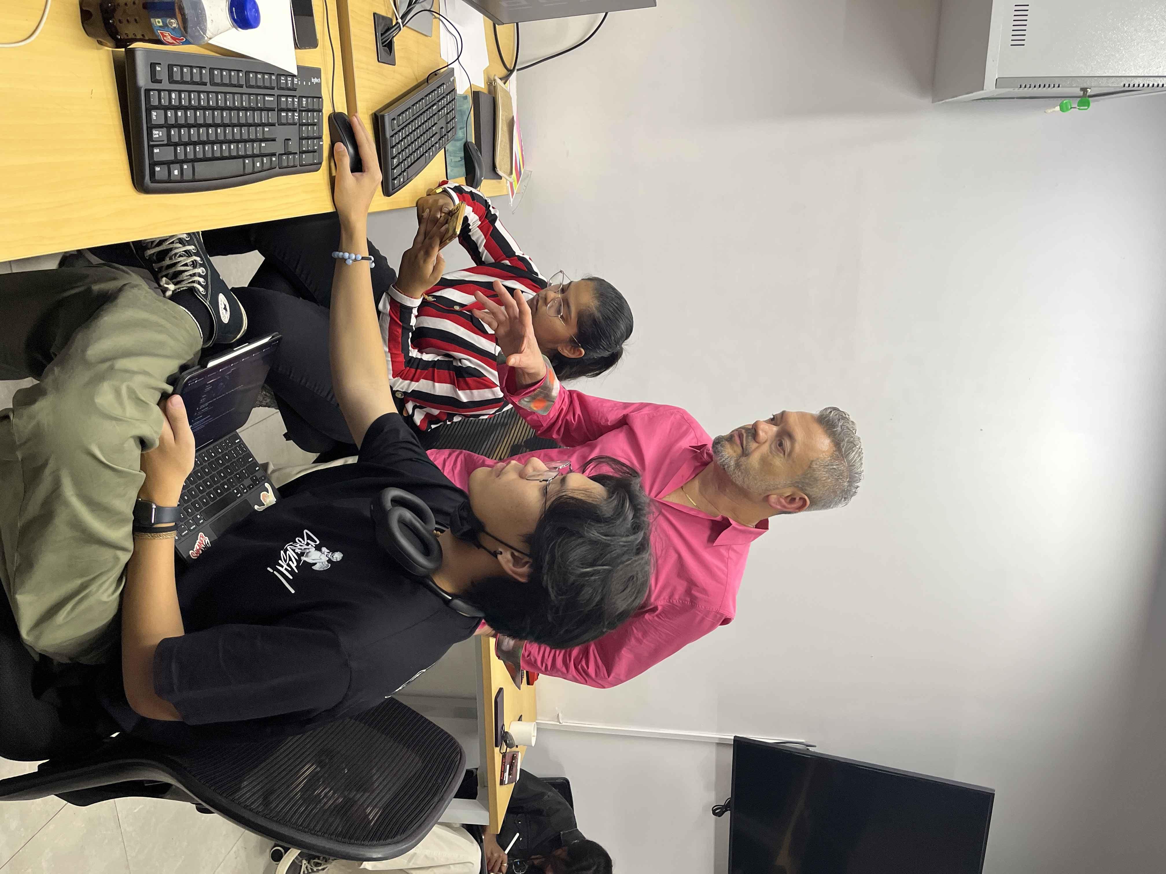 École Intuit Lab French Institute of Design, Digital & Strategy New Delhi International workshop Rafael and Stephane photo 6