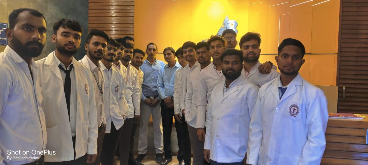 Rishi Ram Naresh College of Pharmacy Mau Campus photo 7