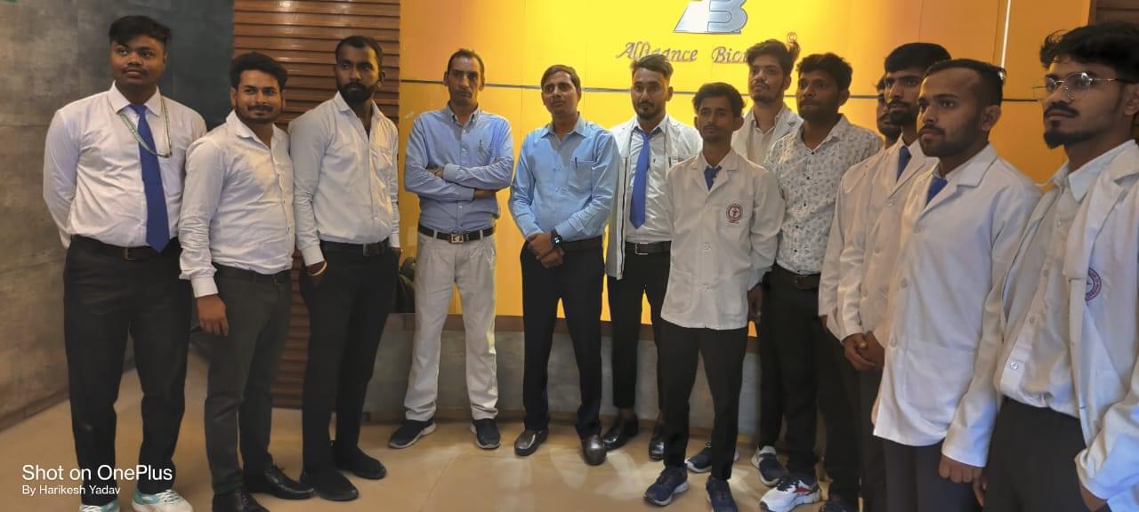 Rishi Ram Naresh College of Pharmacy Mau Campus photo 11