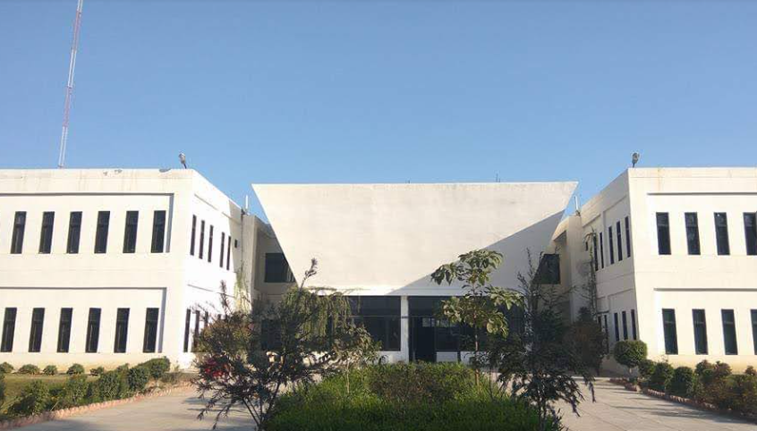 Baba Hira Das Ji Ayurvedic Medical College and Hospital Malout Building Image photo 1