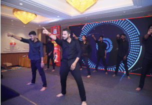 DY Patil PGDM Institute Akurdi Pune Freshers's Party photo 4