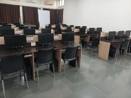 DY Patil PGDM Institute Akurdi Pune Infrastructure photo 8