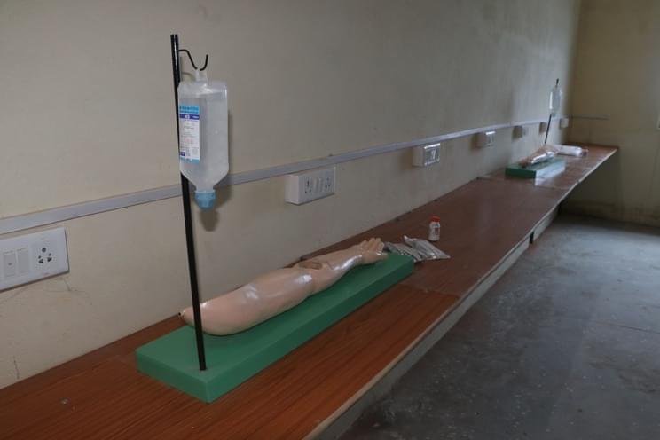 MG Institute of Pharmacy Allahabad Campus Photos photo 4