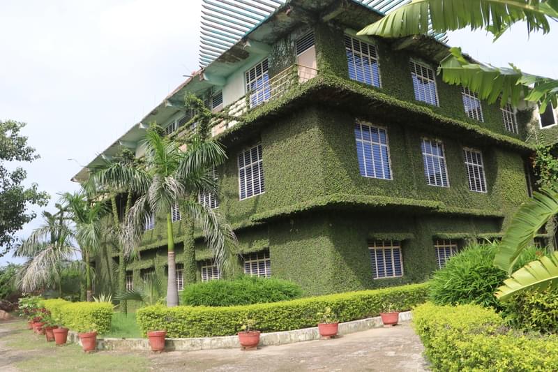 MG Institute of Pharmacy Allahabad Campus Photos photo 10