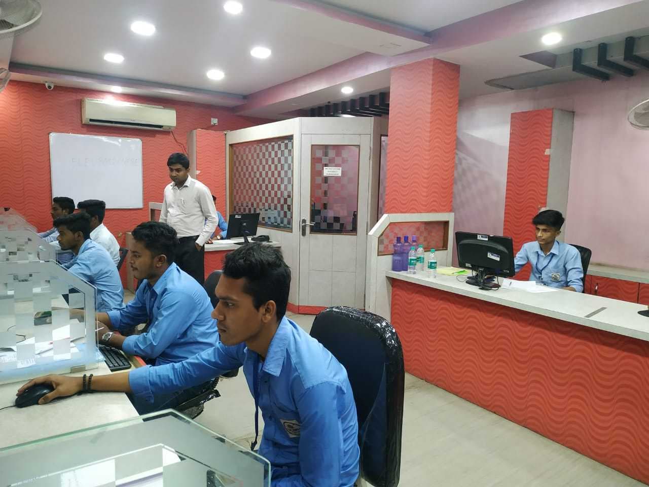 Quivan Private ITI Kolkata Infrastructure photo 1