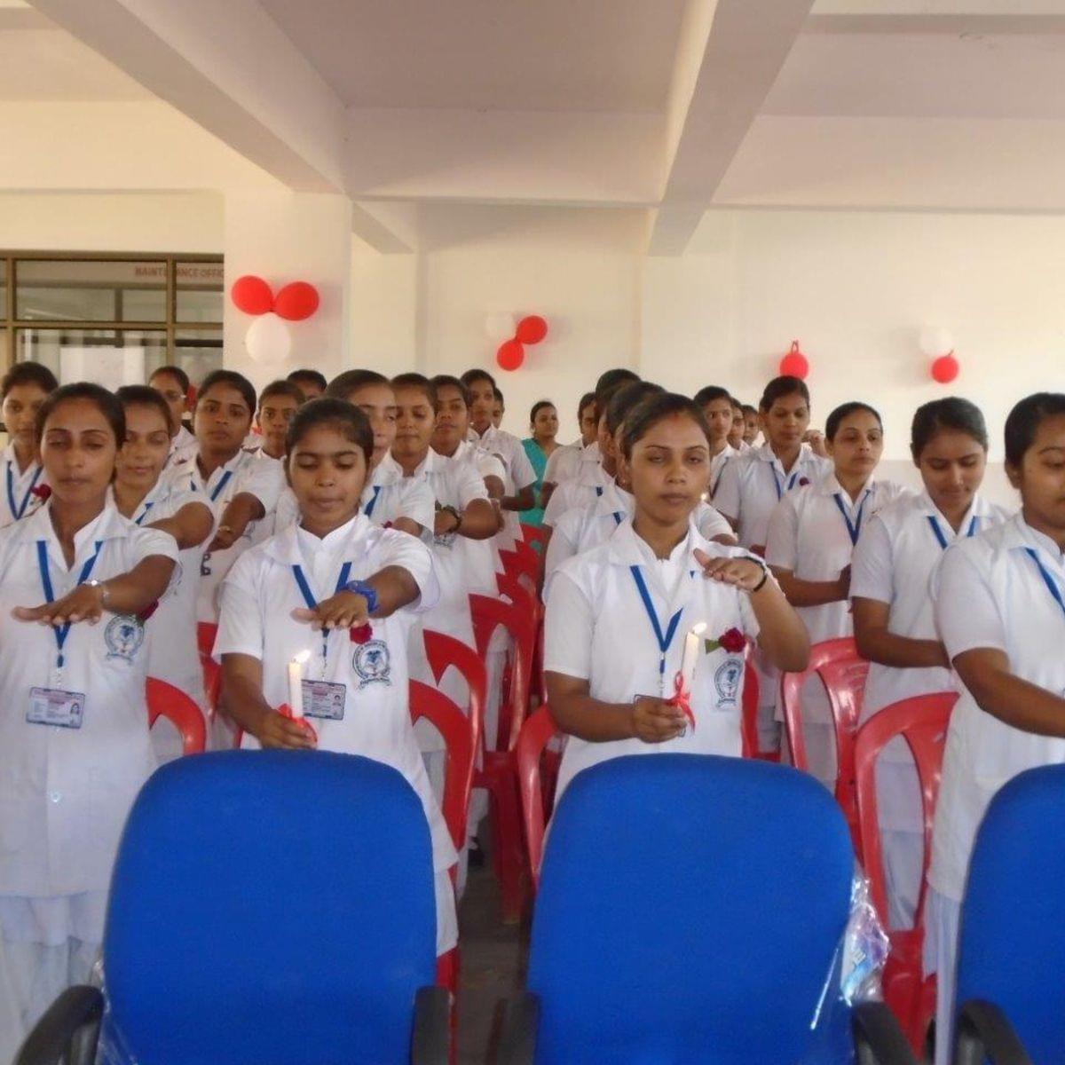 Sultanpur Institute of Nursing and Paramedical Sciences Lamp Lighting 2018 photo 12