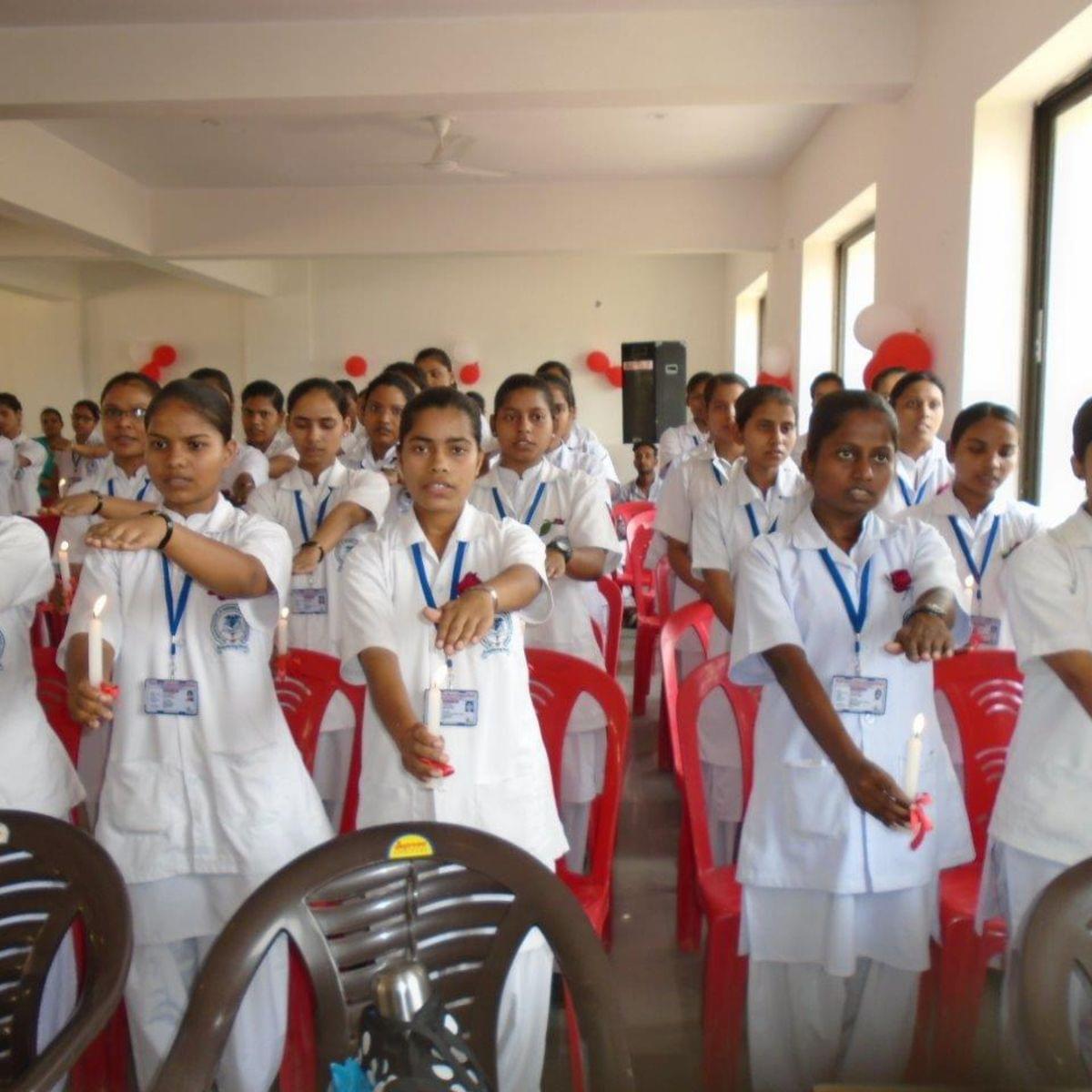 Sultanpur Institute of Nursing and Paramedical Sciences Lamp Lighting 2018 photo 11