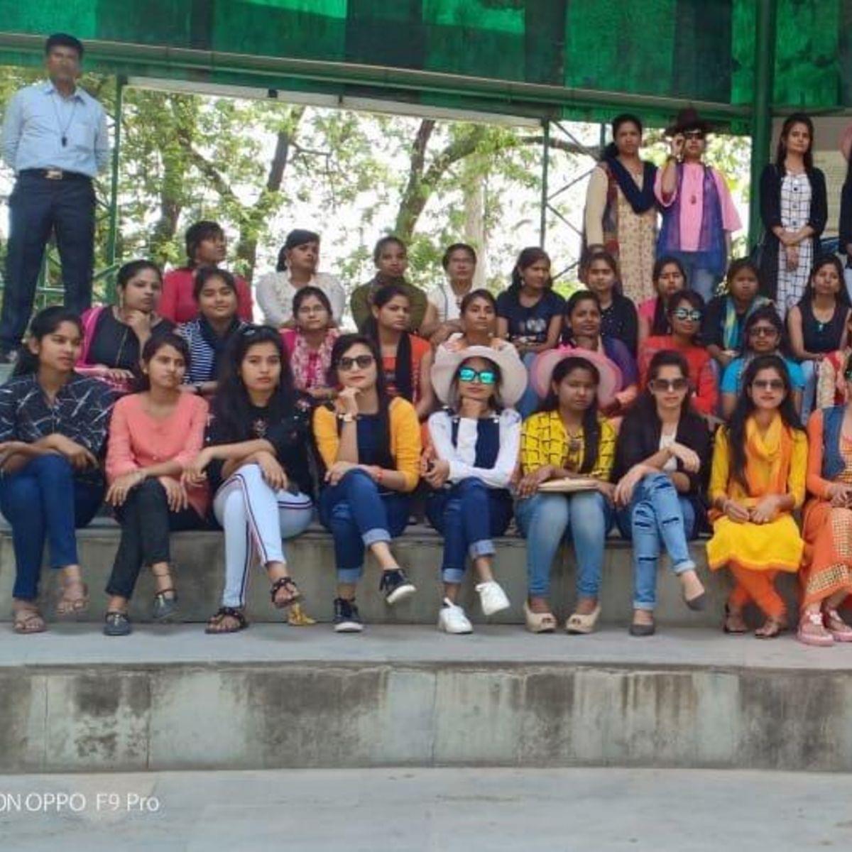 Sultanpur Institute of Nursing and Paramedical Sciences Christmas Celebrations photo 4