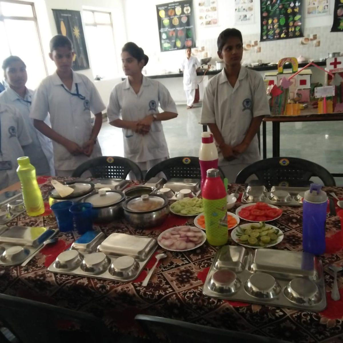 Sultanpur Institute of Nursing and Paramedical Sciences Nutrition Lab photo 8