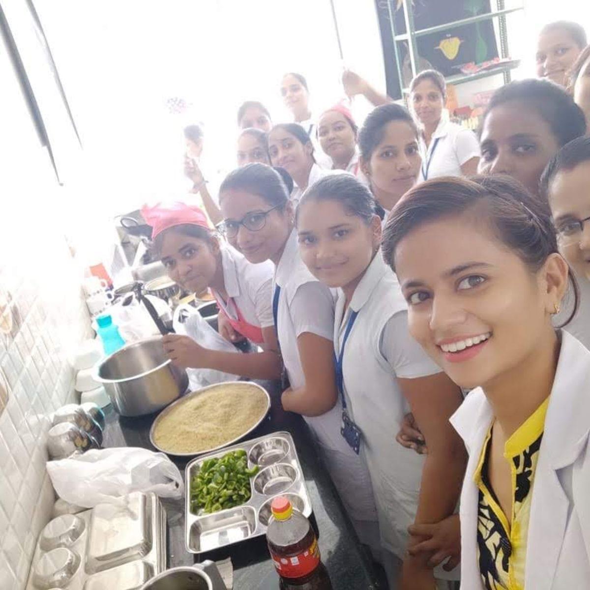 Sultanpur Institute of Nursing and Paramedical Sciences Nutrition Lab photo 4