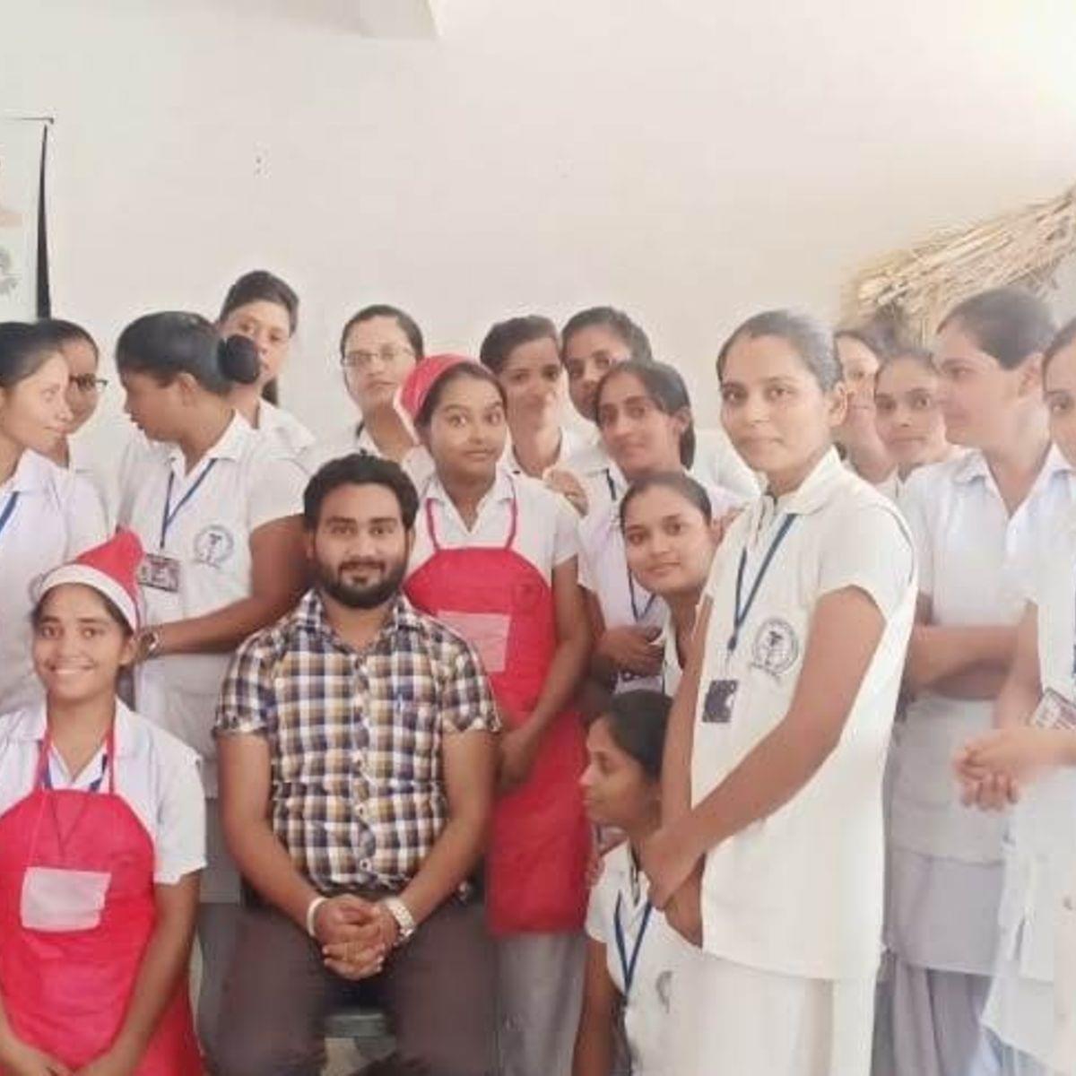 Sultanpur Institute of Nursing and Paramedical Sciences Nutrition Lab photo 3
