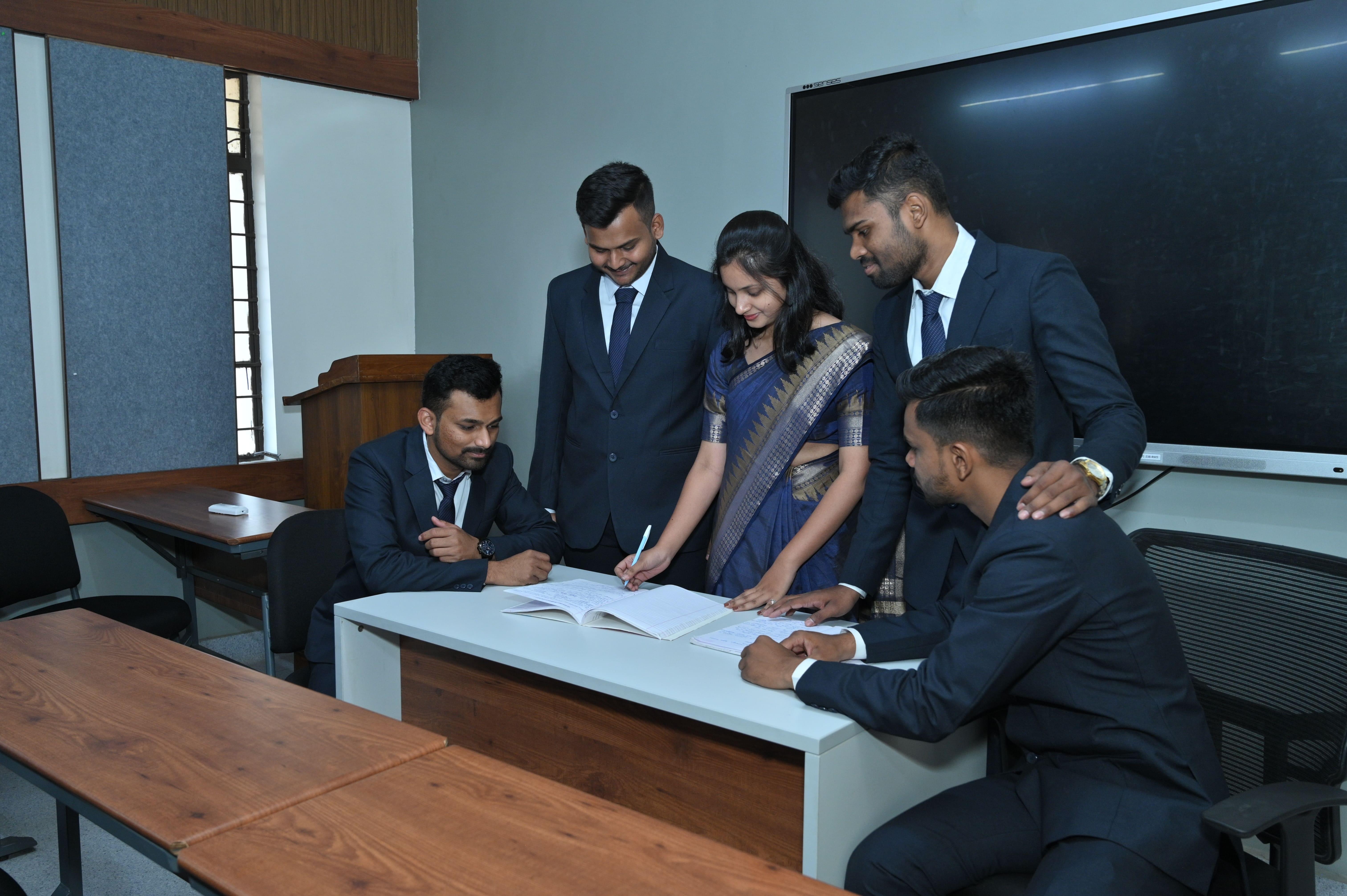 IMDR Pune hostel photo 37