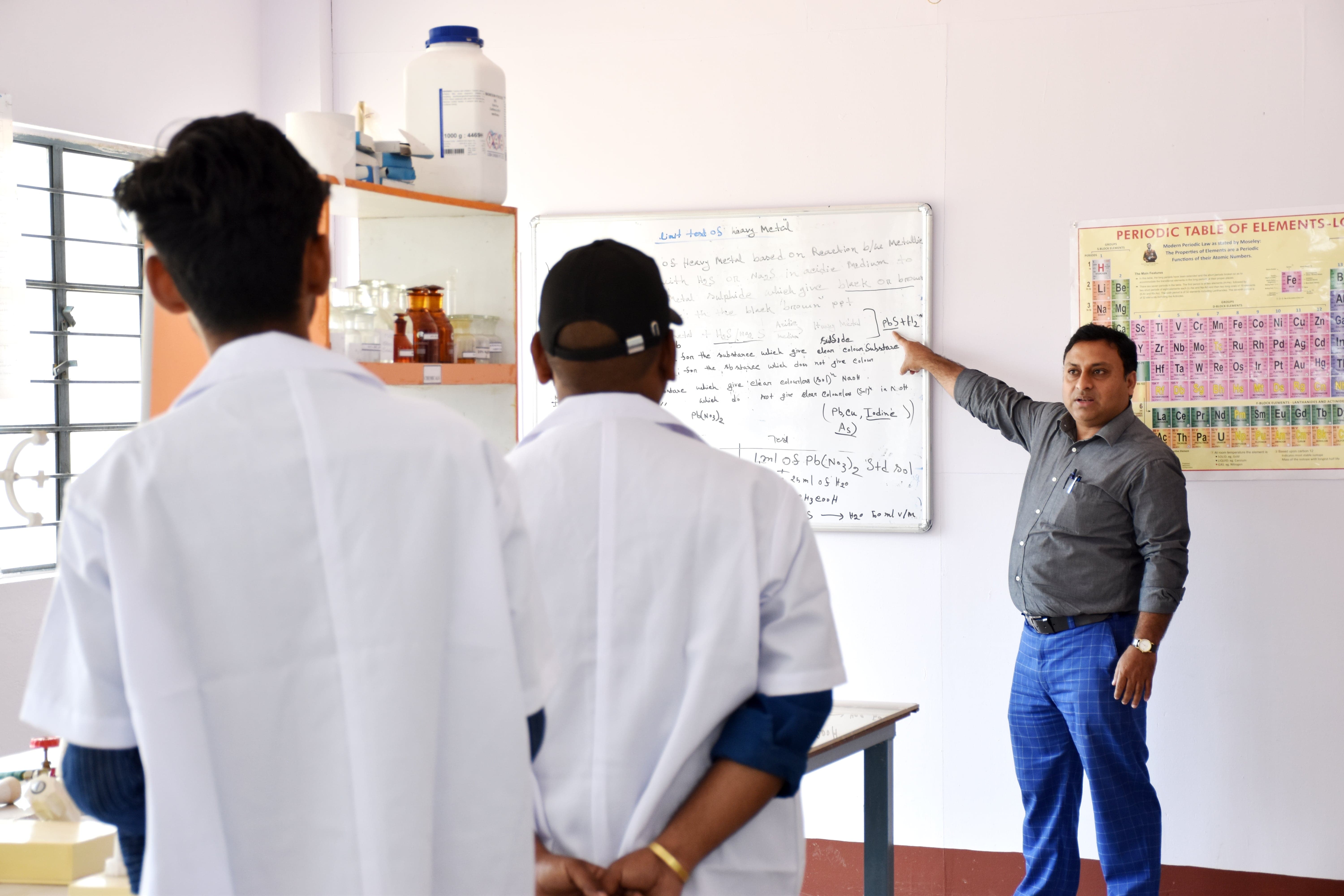 Genex College of Pharmaceutical Science and Technology Hooghly Practical Training photo 4