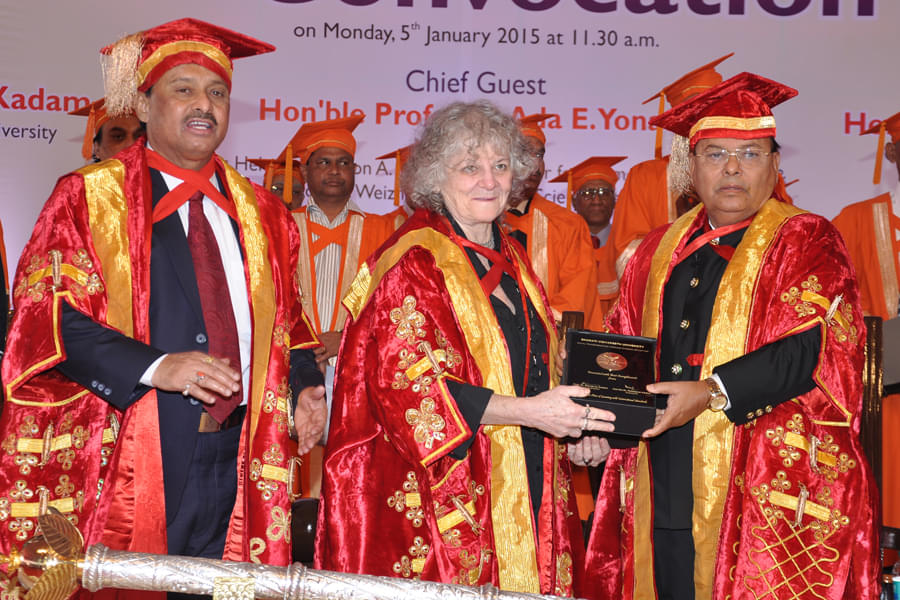 Bharati Vidyapeeth Convocation photo 16