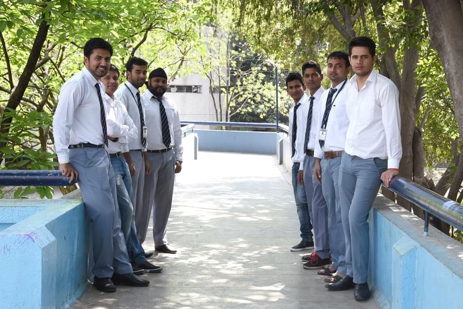 Bharati Vidyapeeth Student Life photo 7