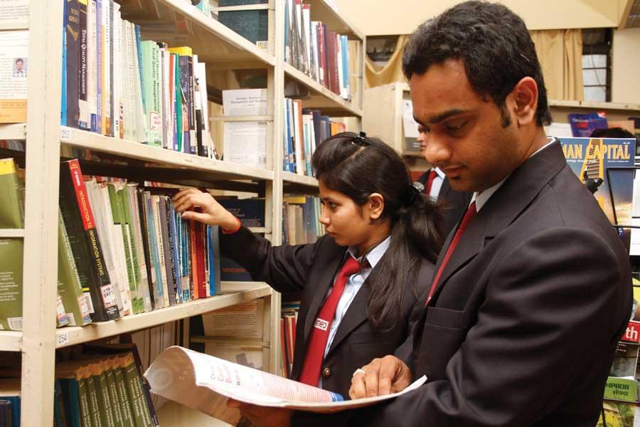 Bharati Vidyapeeth Library and Labs photo 23