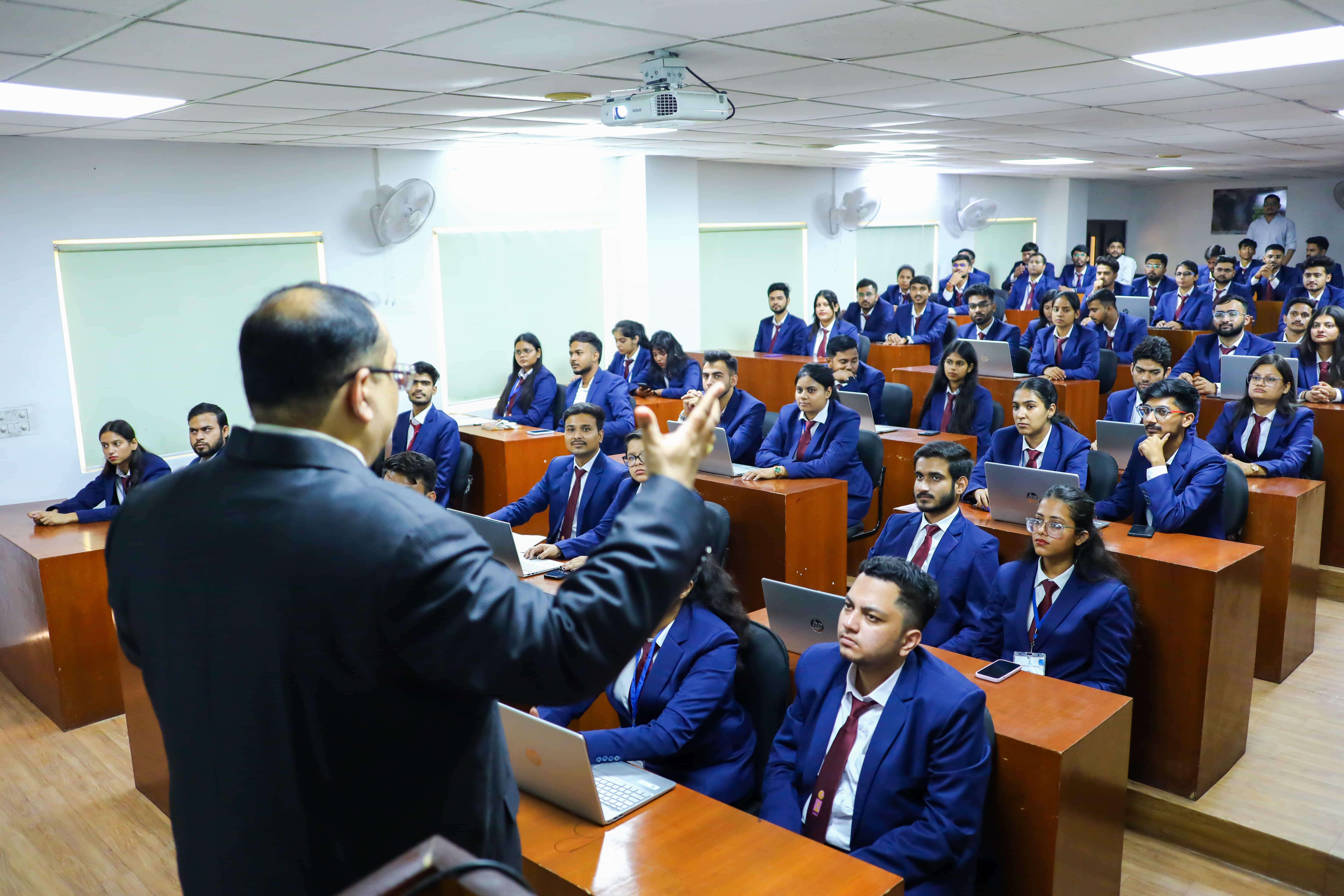 I Business Institute Greater Noida Classroom Photo photo 13