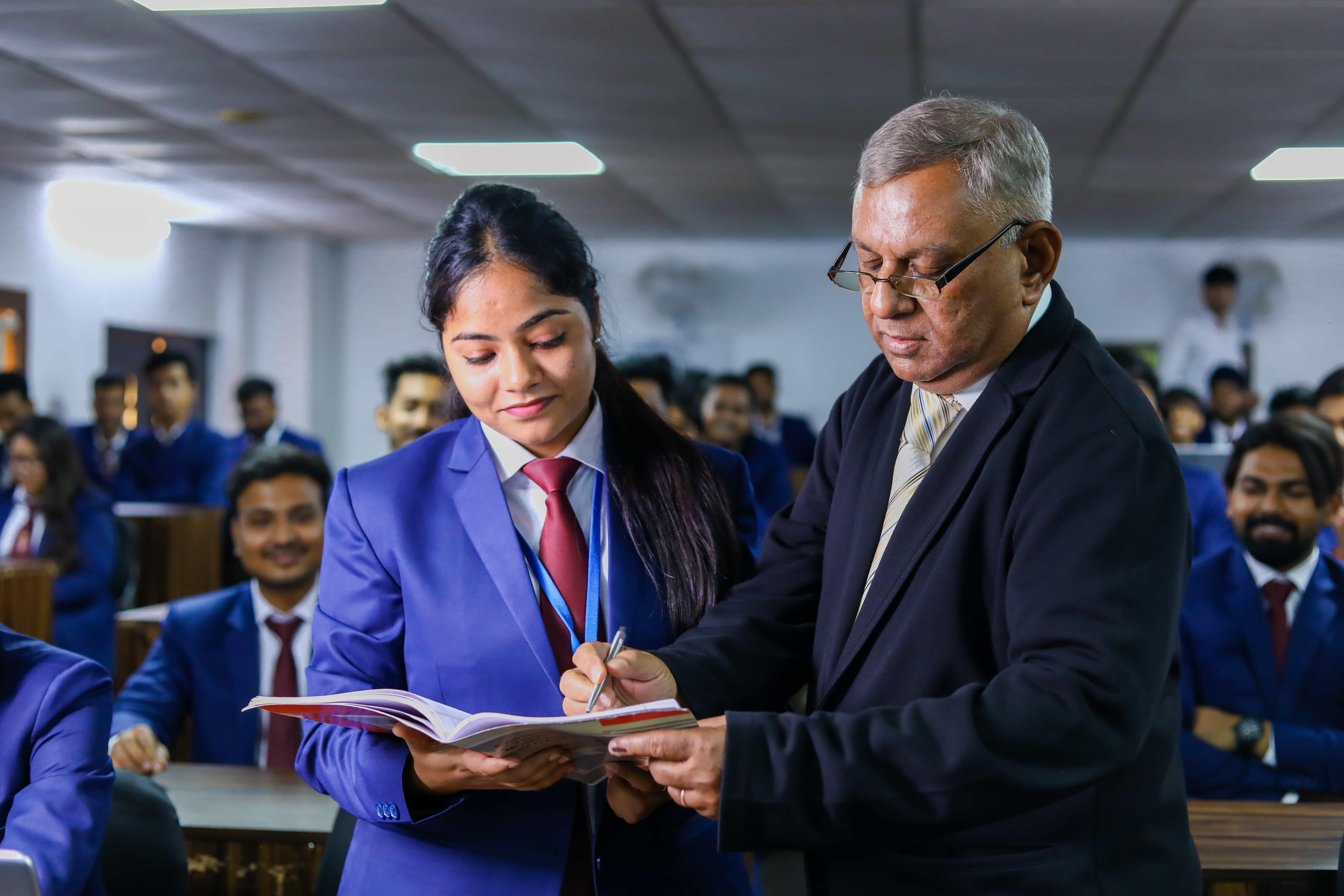 I Business Institute Greater Noida Classroom Photo photo 41