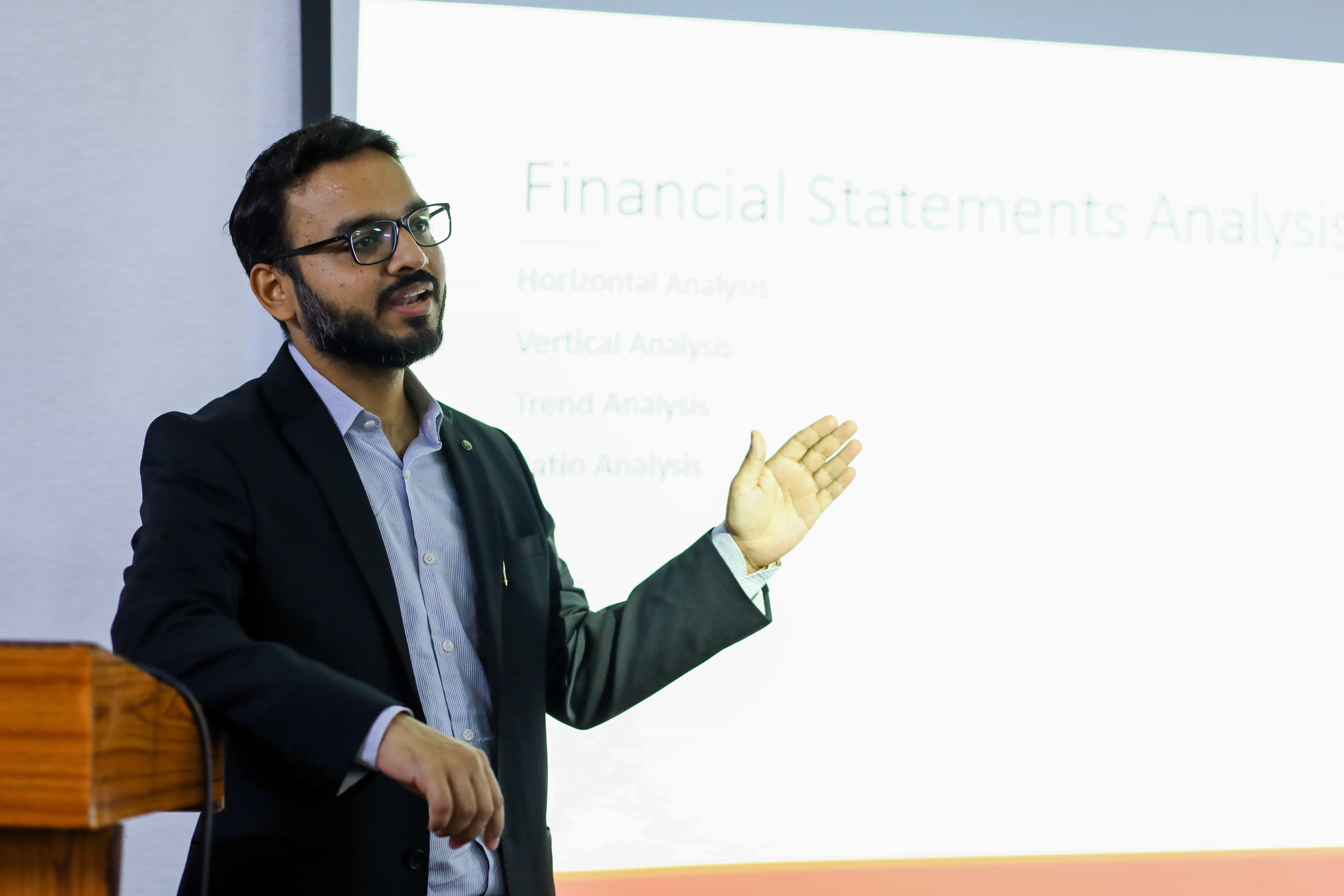 I Business Institute Greater Noida Classroom Photo photo 48