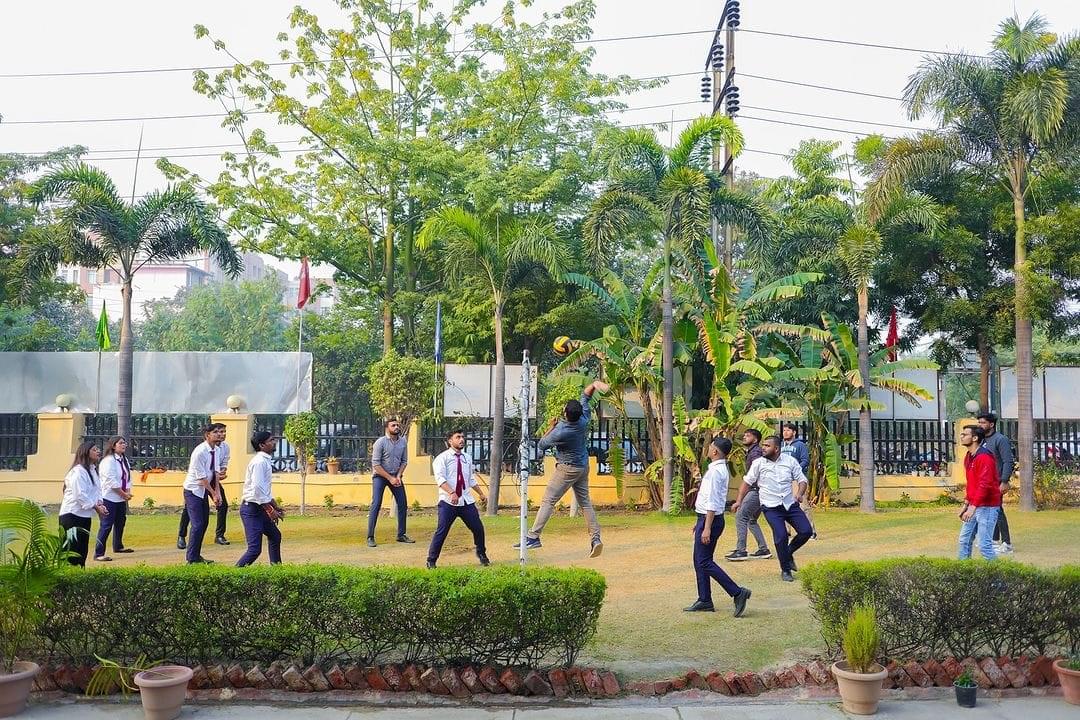 I Business Institute Greater Noida Foyer photo 18