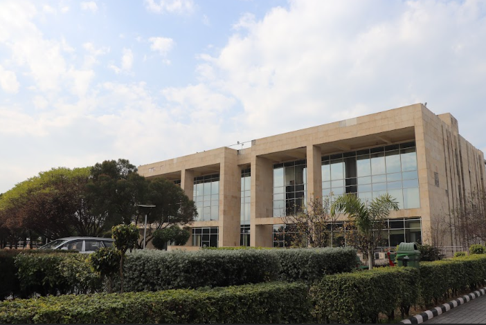LM Thapar School of Management, Derabassi Chandigarh Campus photo 2