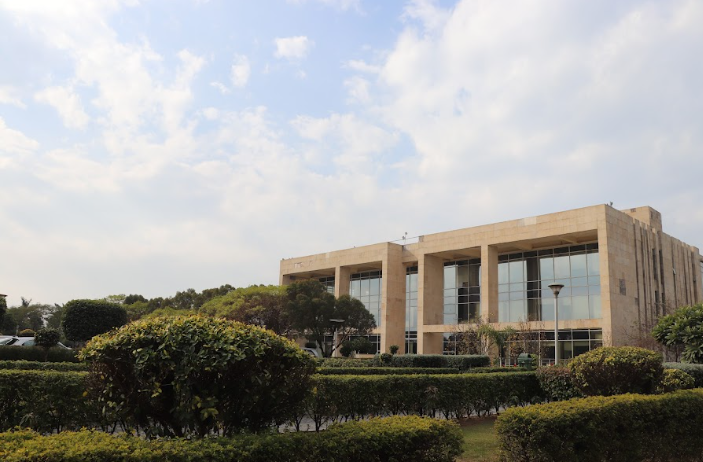 LM Thapar School of Management, Derabassi Chandigarh Campus photo 1