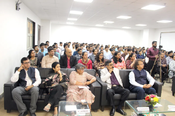 Kohinoor Management School Mumbai PGDM 2024- 2026 batch photo 7