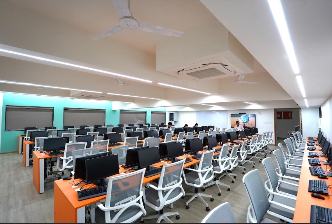 JG University Ahmedabad Campus photo 12