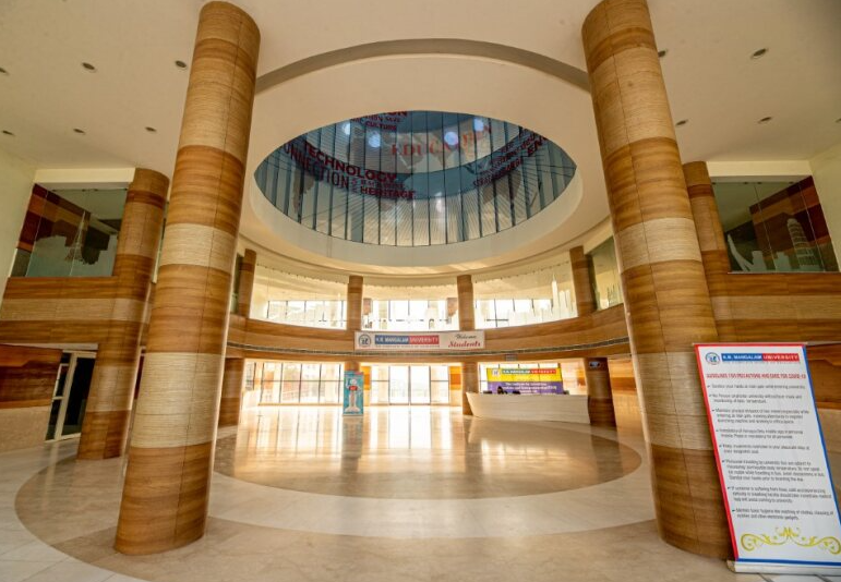 K R Mangalam University, School of Basic & Applied Sciences Campus photo 1