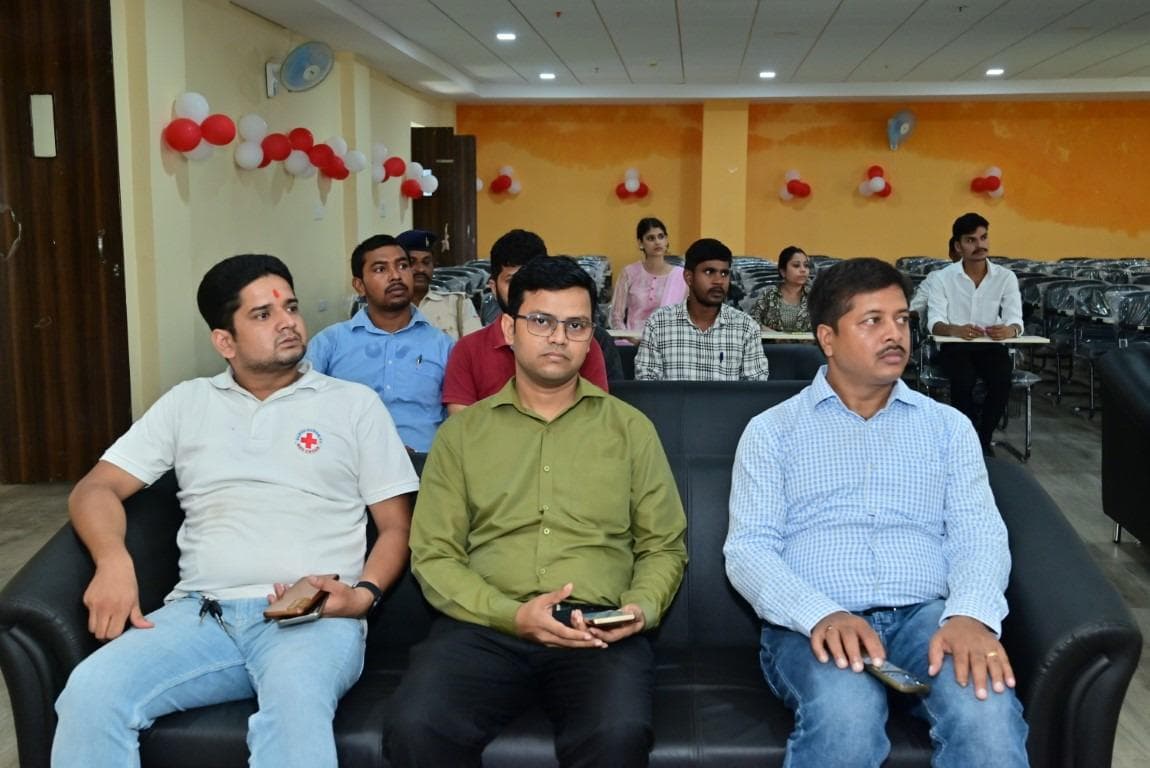 Food Craft institute Deoghar Blood donation drive photo 5