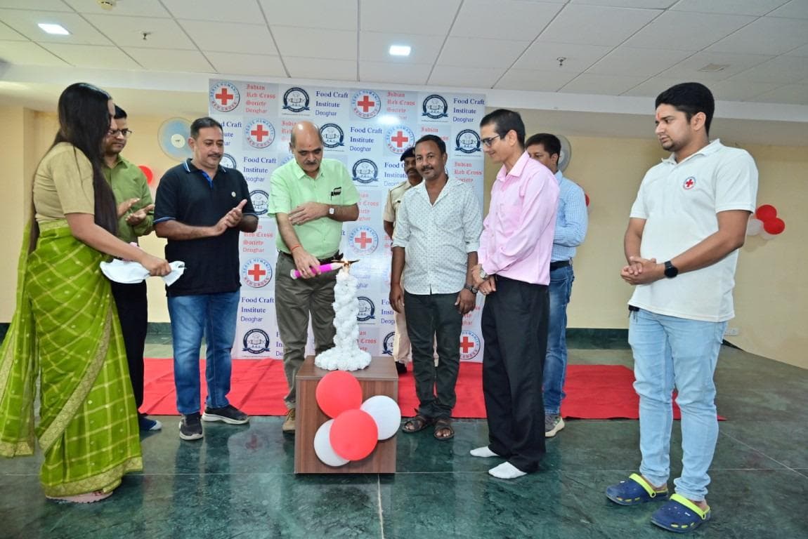 Food Craft institute Deoghar Blood donation drive photo 6