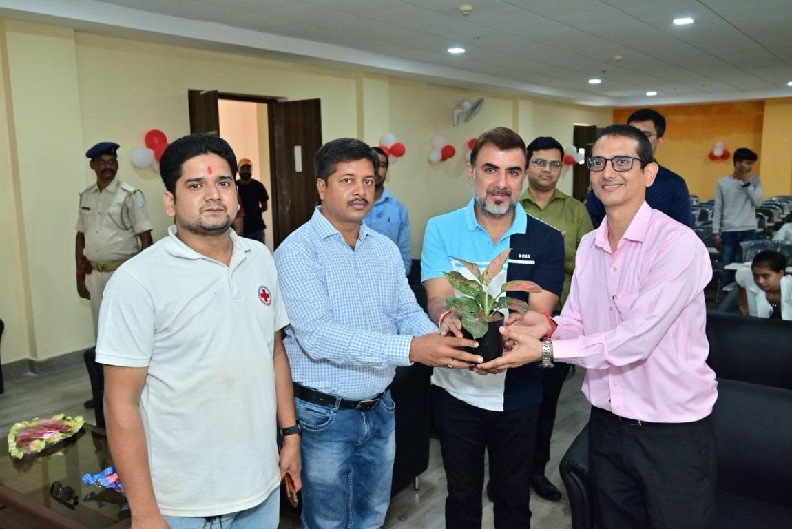 Food Craft institute Deoghar Blood donation drive photo 13