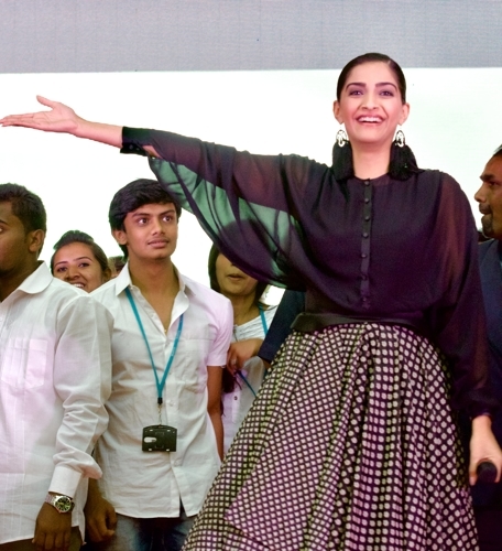 SVCE Bangalore Celebrity Meet photo 3