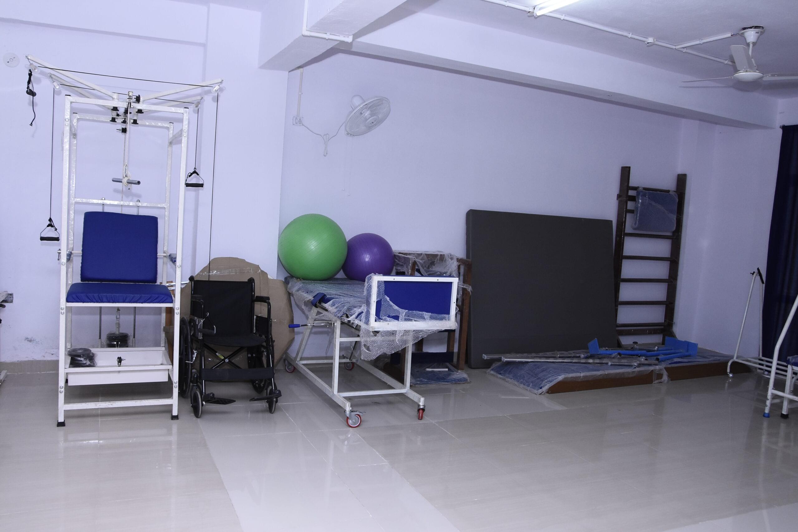 UEM Jaipur BPT Lab photo 1