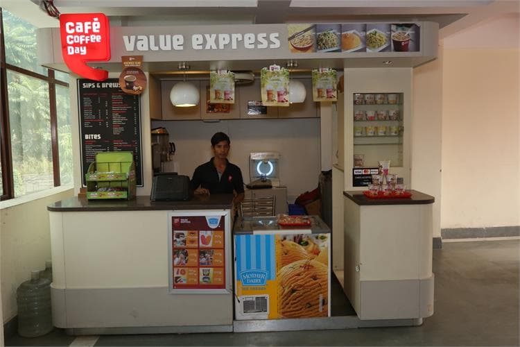 MBS College New Delhi  Library & Labs photo 10