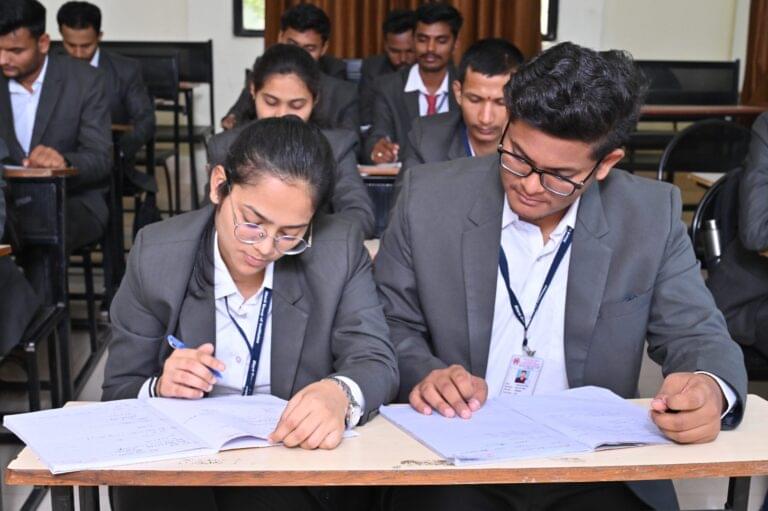 Alard University Pune Campus photo 15