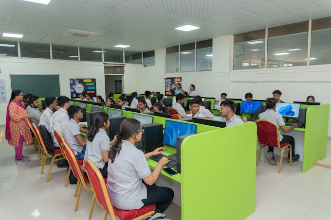 Alard University Pune Campus photo 14