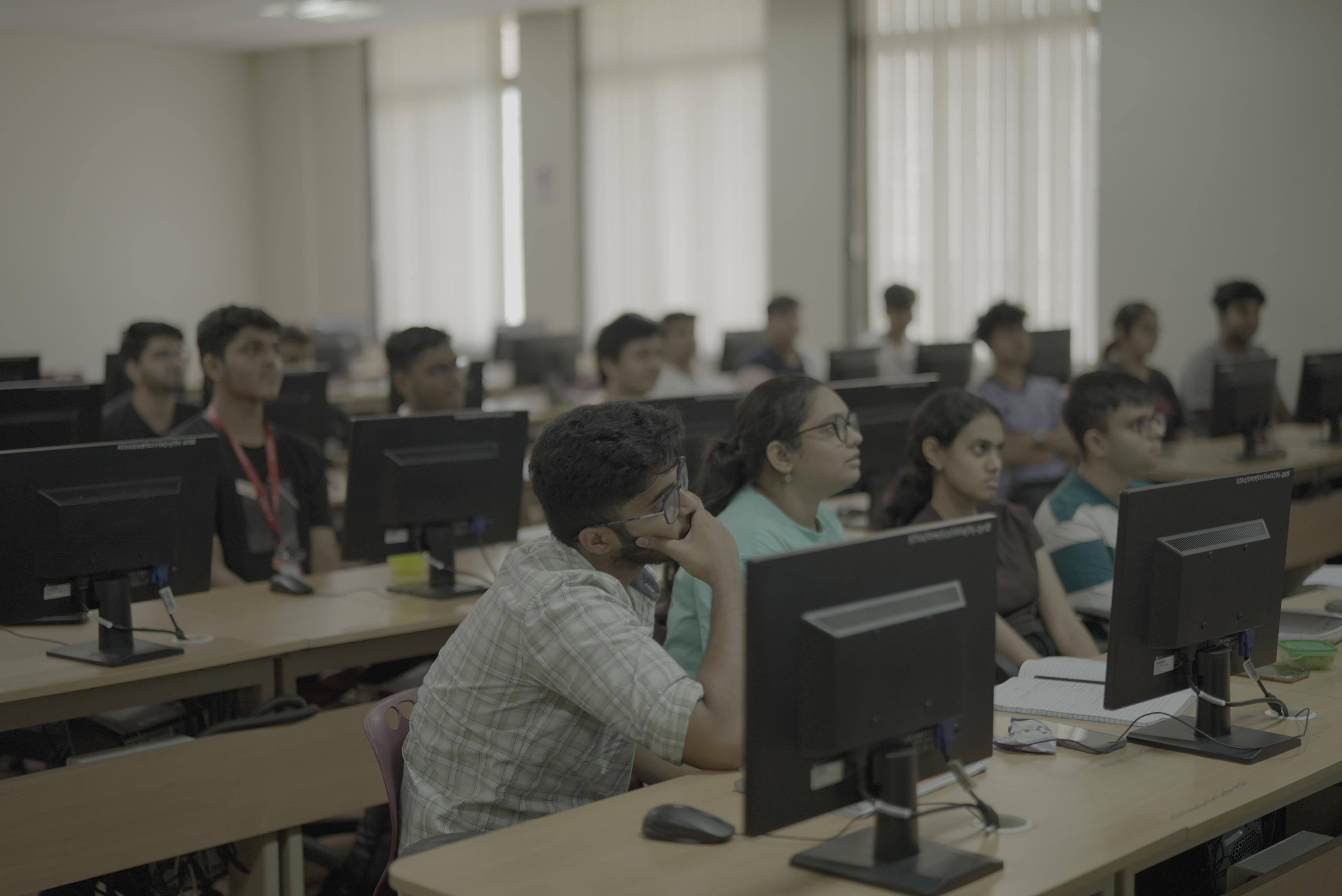 Somaiya Vidyavihar University Mumbai Labs  photo 4